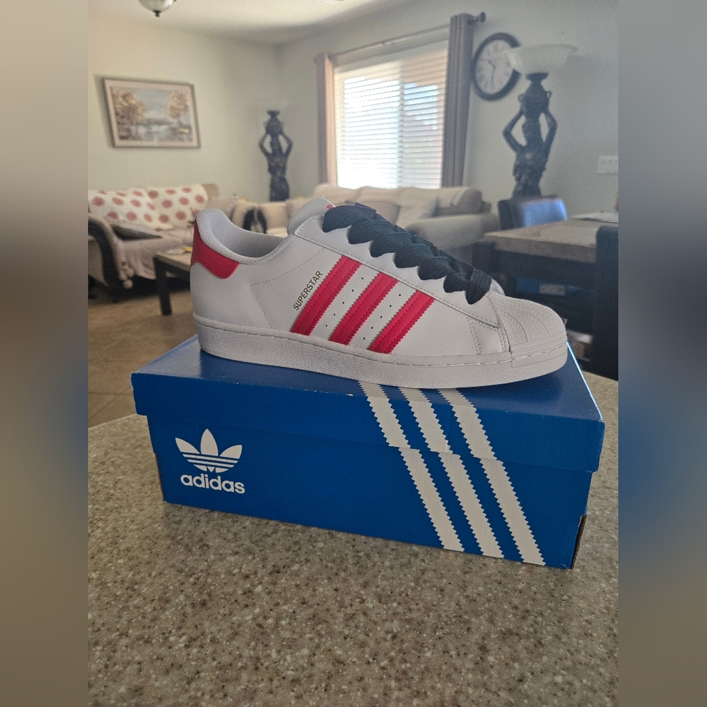 2020 Adidas Originals Superstar Vivid Red White H68094 Mens  10.5.  DEAD STOCK